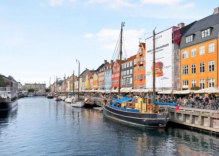 Lejlighed Sanders Stage - Enchanting Four-bedroom Near Nyhavn *