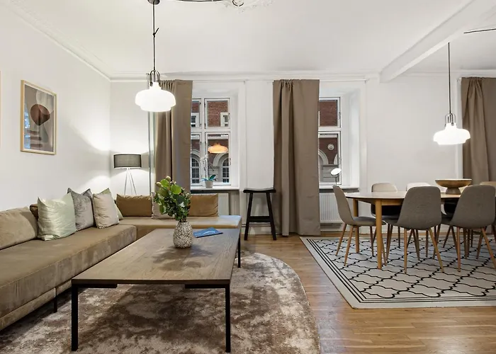 Lejlighed Sanders Stage - Enchanting Four-bedroom Near Nyhavn