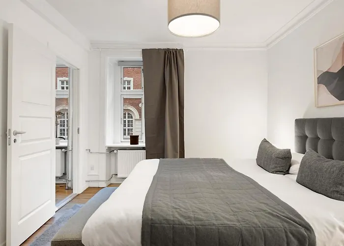 Lejlighed Sanders Stage - Enchanting Four-bedroom Near Nyhavn